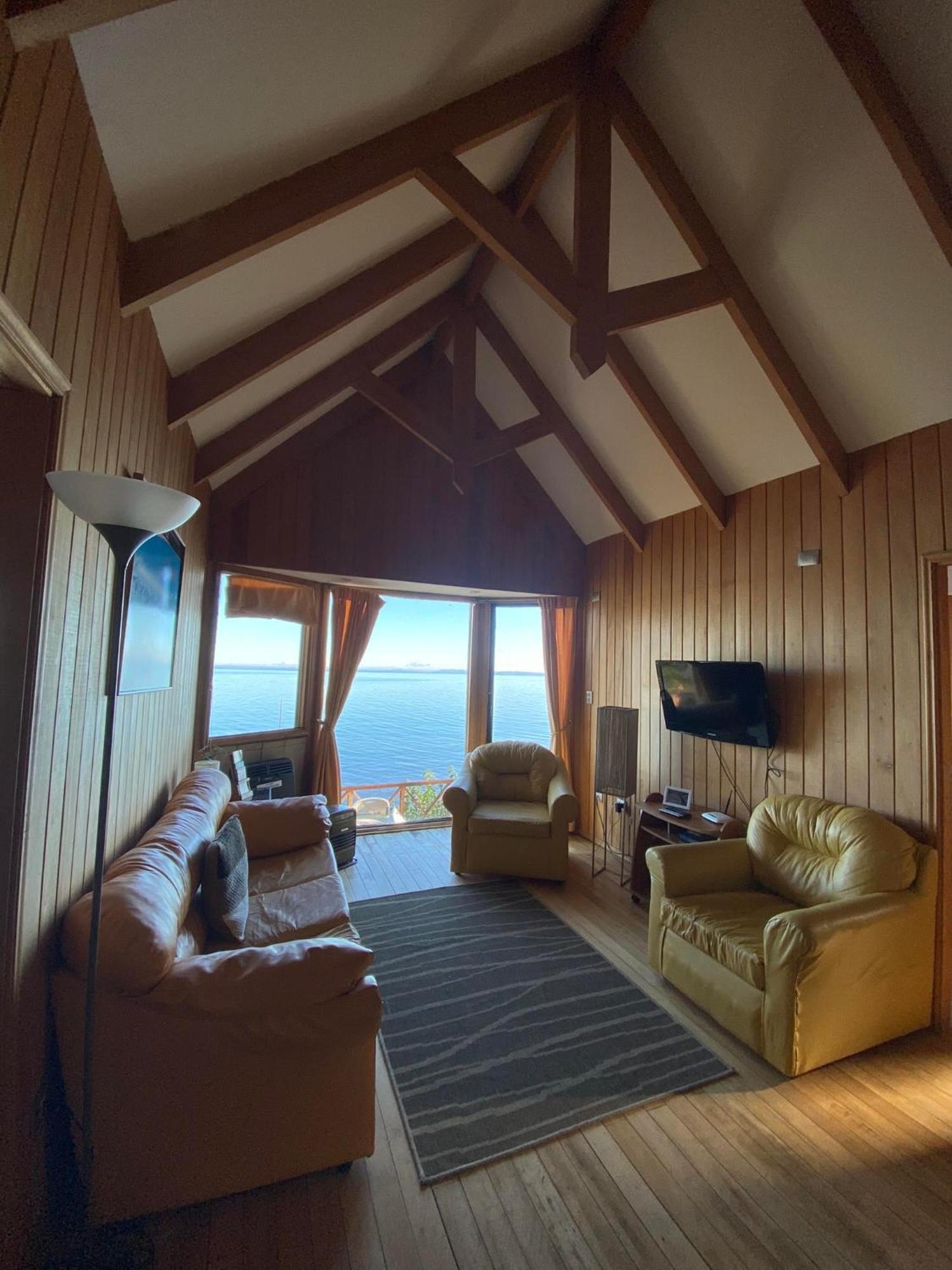 Cabanas Bahia Celeste, Puerto Varas Luaran gambar